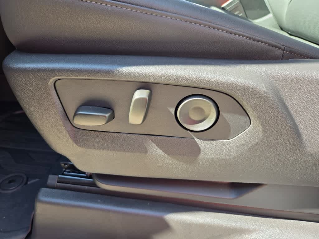 2025 GMC Sierra 3500 HD SLT