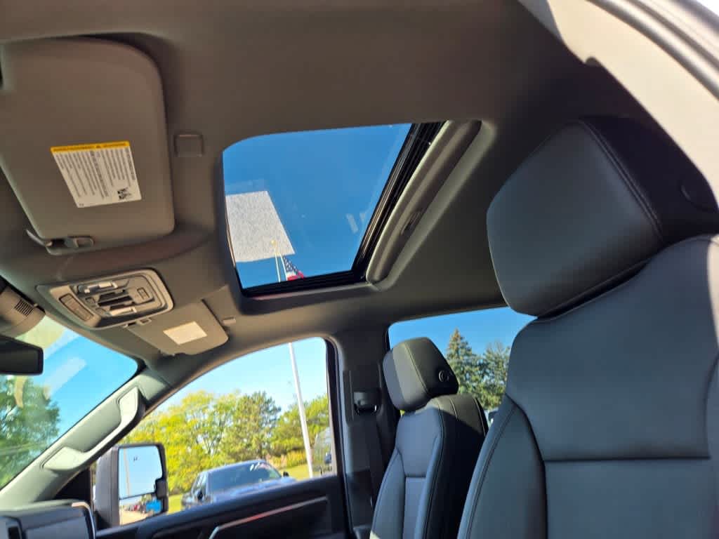 2025 GMC Sierra 3500 HD SLT