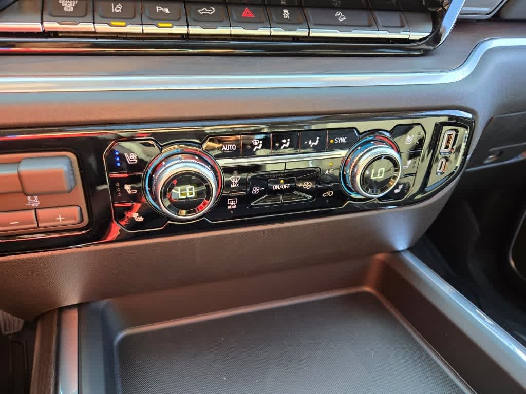 2025 GMC Sierra 3500 HD SLT