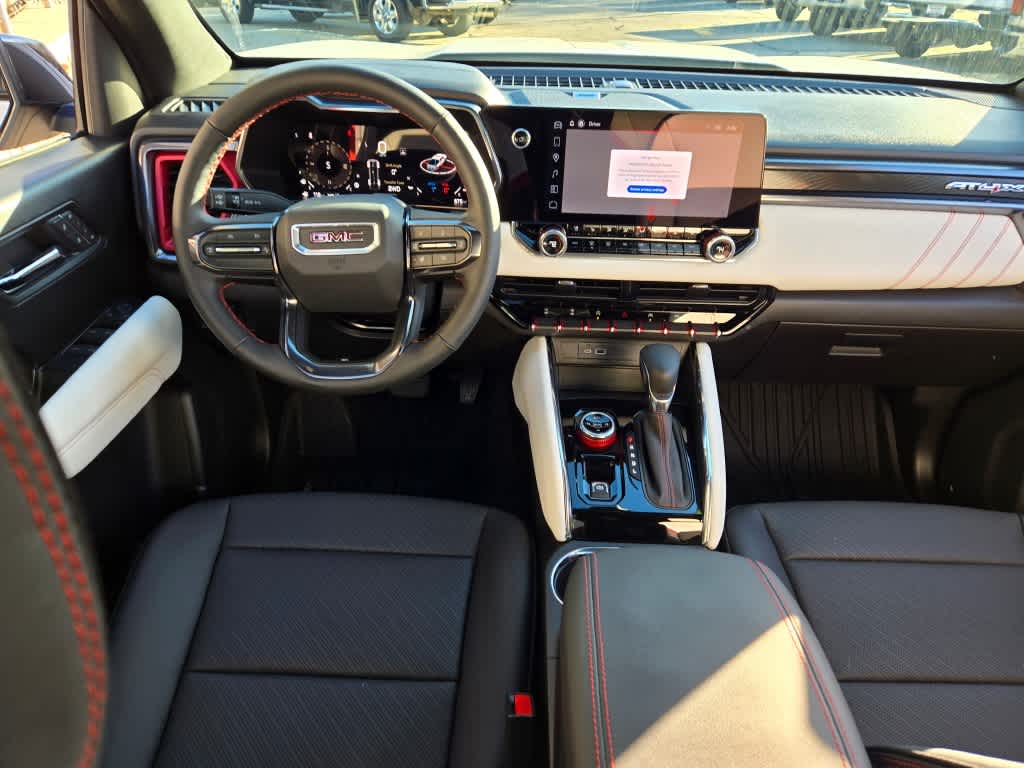 2025 GMC Canyon AT4