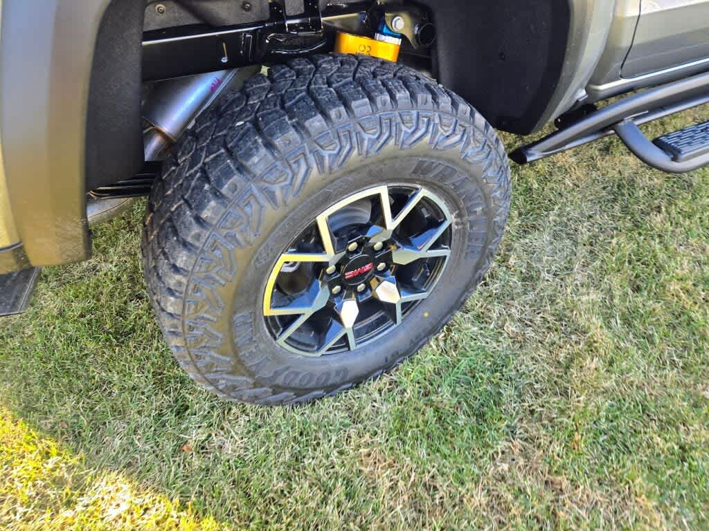 2026 GMC Canyon AT4X