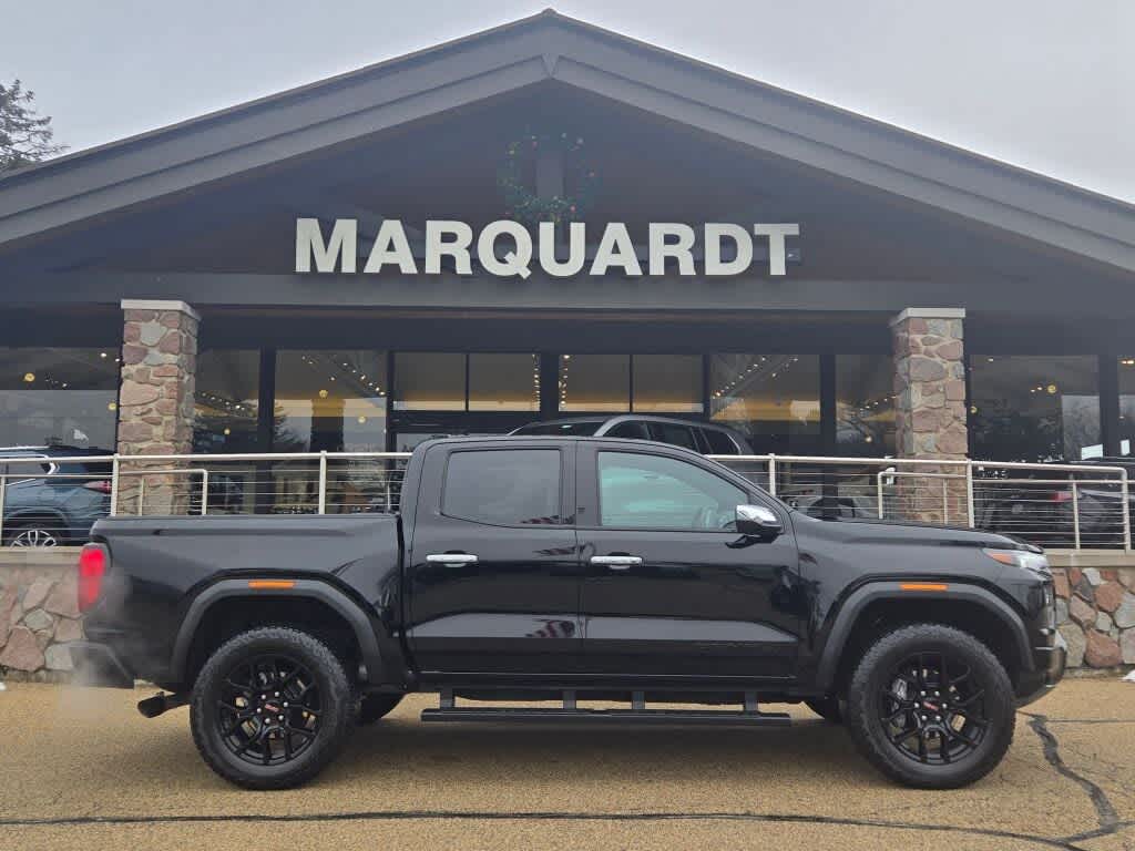 2025 GMC Canyon Denali