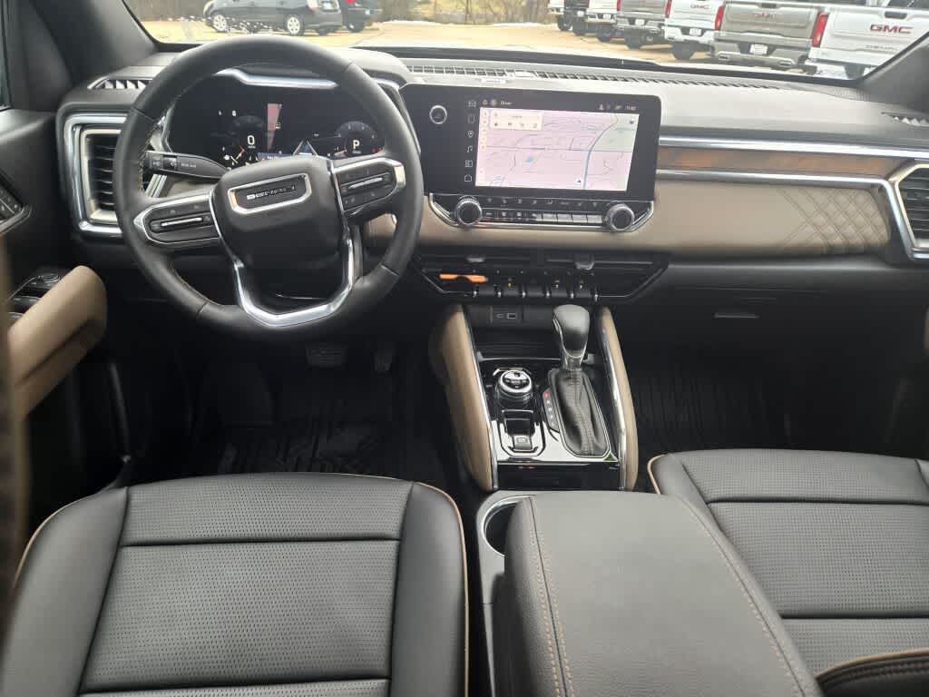 2025 GMC Canyon Denali