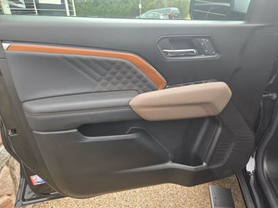 2025 GMC Canyon Denali