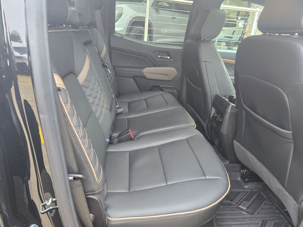 2025 GMC Canyon Denali