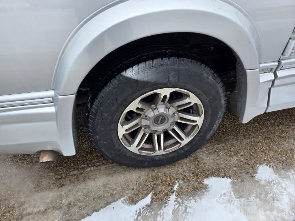 2018 GMC Savana Cargo 2500 EXPLORER CONVERSION VAN