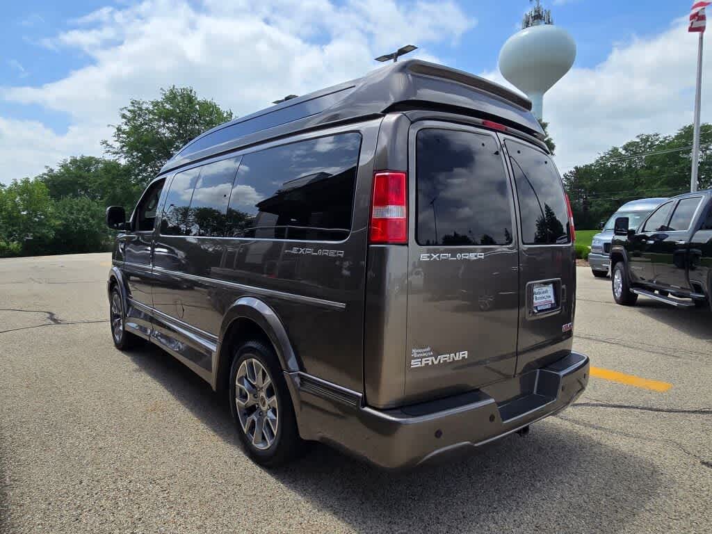 2023 GMC Savana Cargo 2500 Work Van