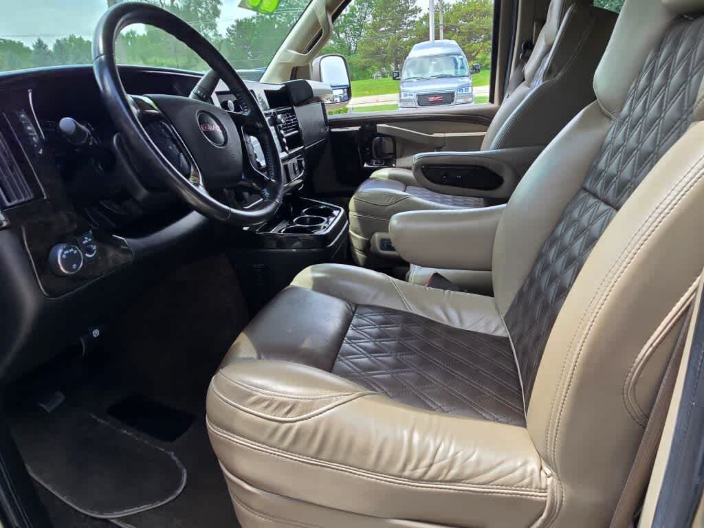 2023 GMC Savana Cargo 2500 Work Van