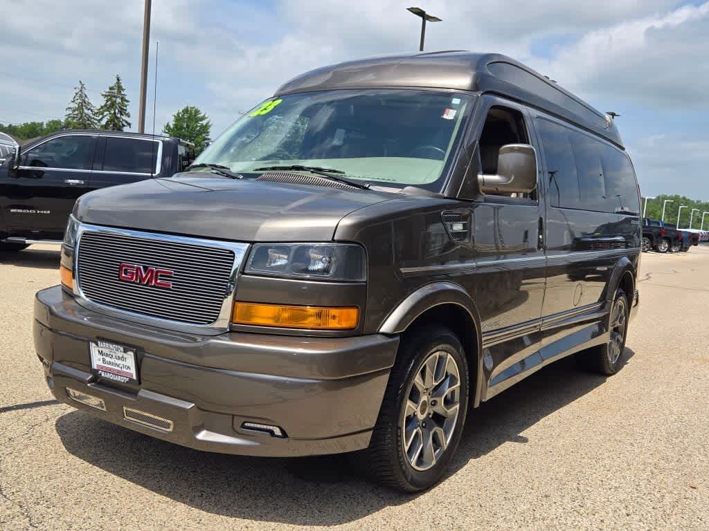 2023 GMC Savana Cargo 2500 Work Van