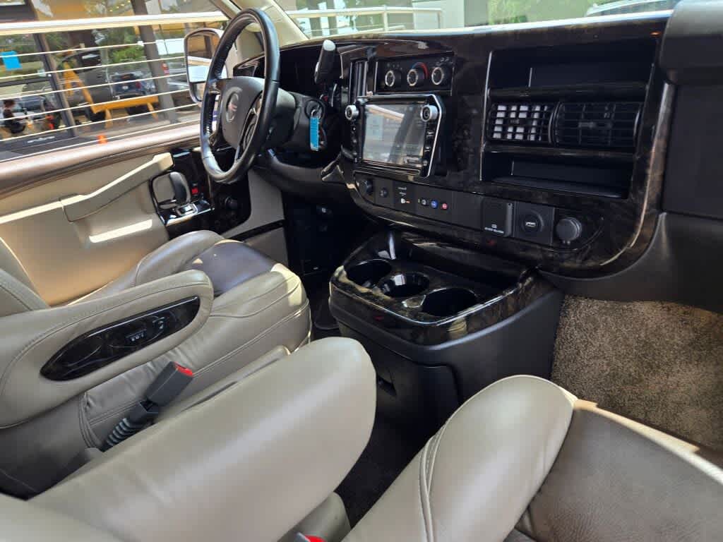 2023 GMC Savana Cargo 2500 Work Van