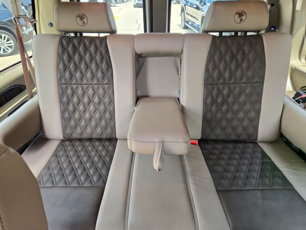 2023 GMC Savana Cargo 2500 Work Van