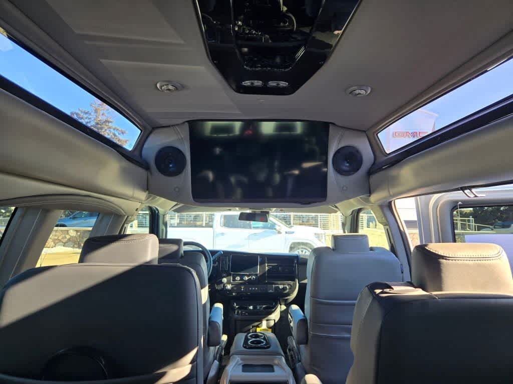 2025 GMC Savana Cargo 2500 Work Van