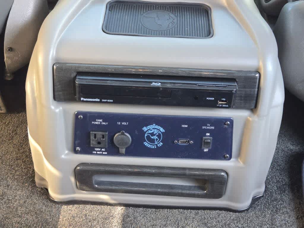 2025 GMC Savana Cargo 2500 Work Van