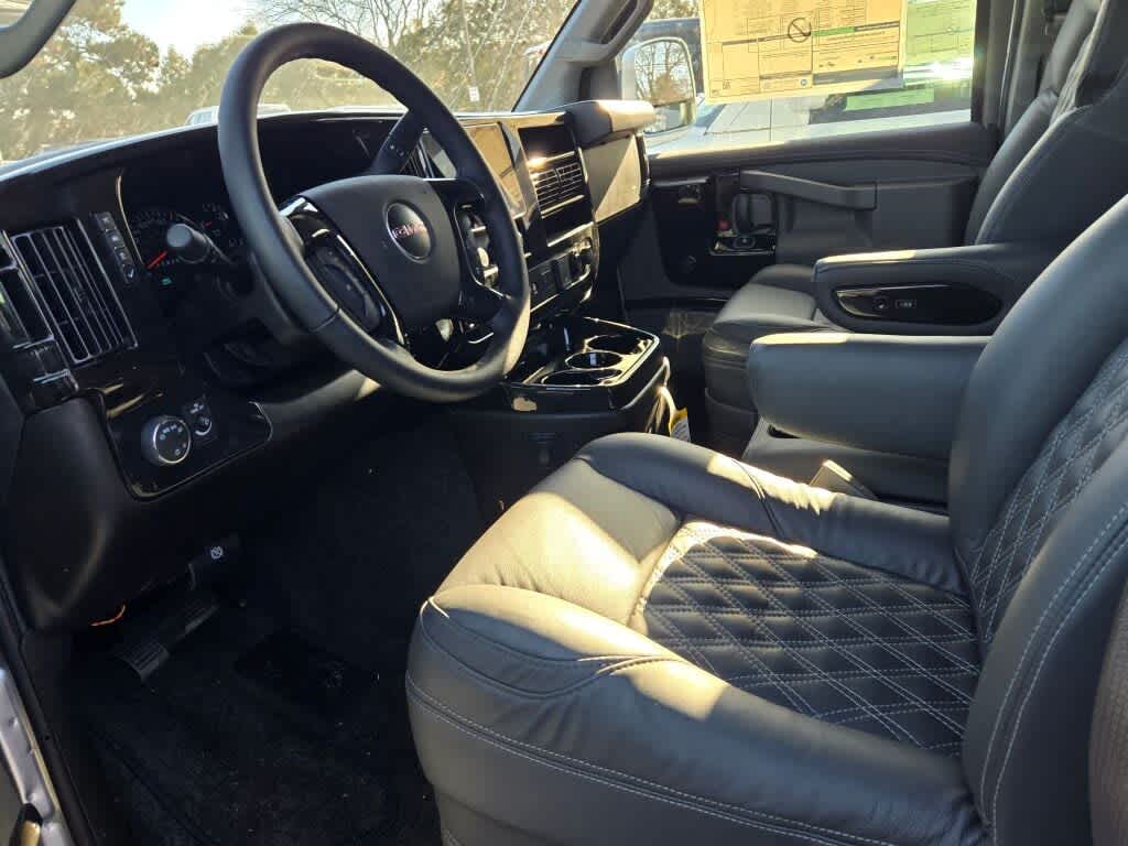 2025 GMC Savana Cargo 2500 Work Van