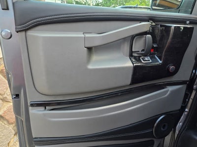 2025 GMC Savana Cargo 2500 Work Van