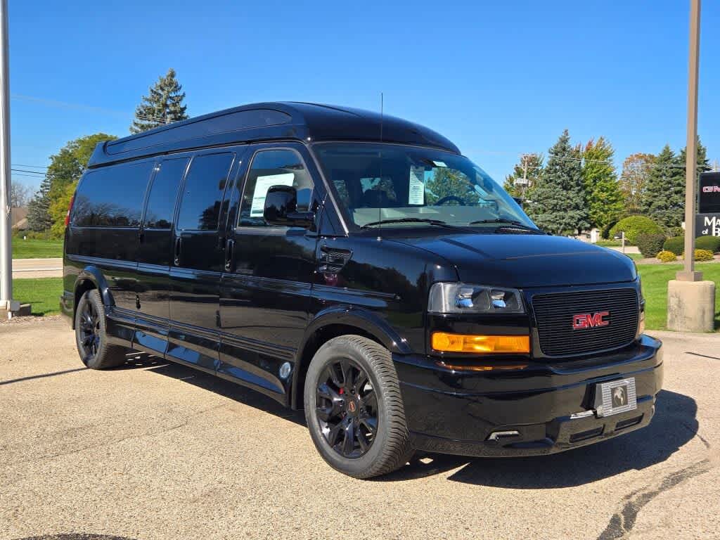 2026 GMC Savana Cargo