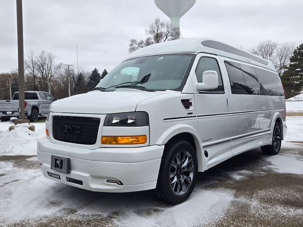 2025 GMC Savana Cargo 2500 Work Van
