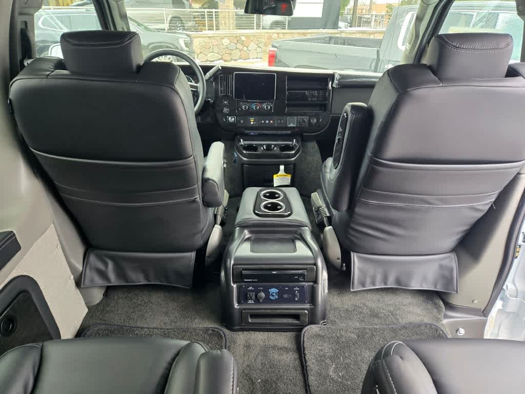 2025 GMC Savana Cargo 2500 Work Van