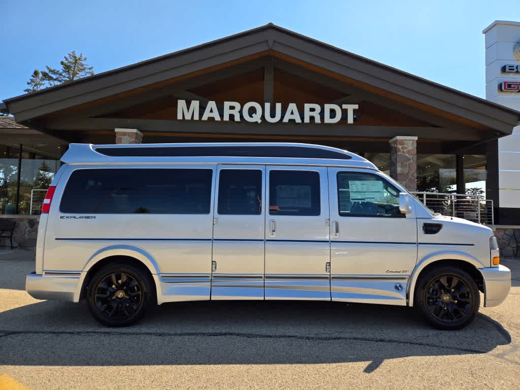 2025 GMC Savana Cargo 2500 Work Van