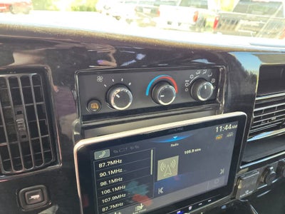 2025 GMC Savana Cargo 2500 Work Van