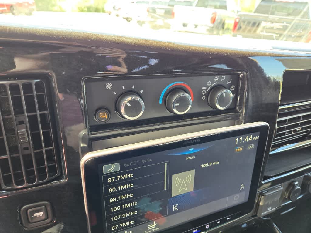 2025 GMC Savana Cargo 2500 Work Van