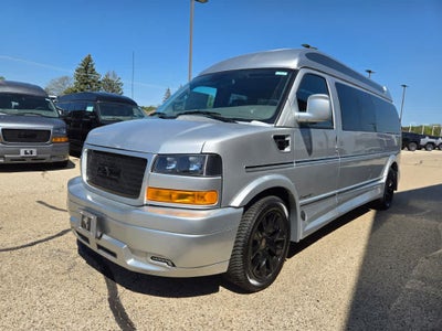 2025 GMC Savana Cargo 2500 Work Van