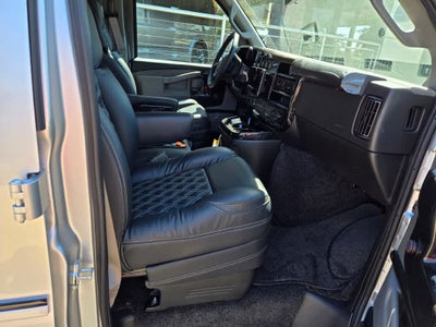 2025 GMC Savana Cargo 2500 Work Van