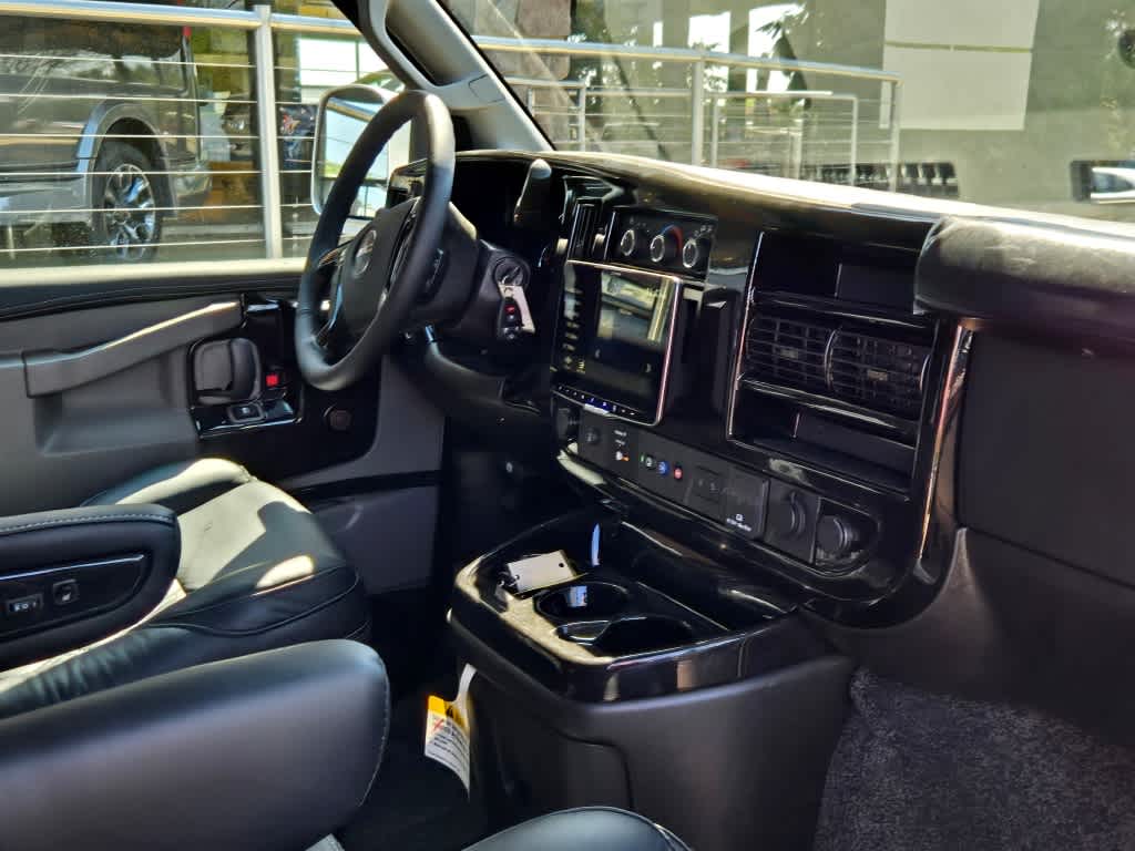 2025 GMC Savana Cargo 2500 Work Van