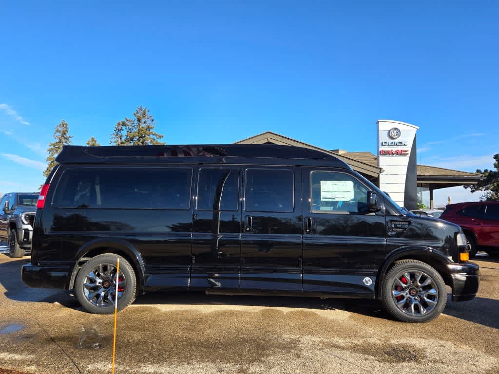 2025 GMC Savana Cargo 2500 Work Van