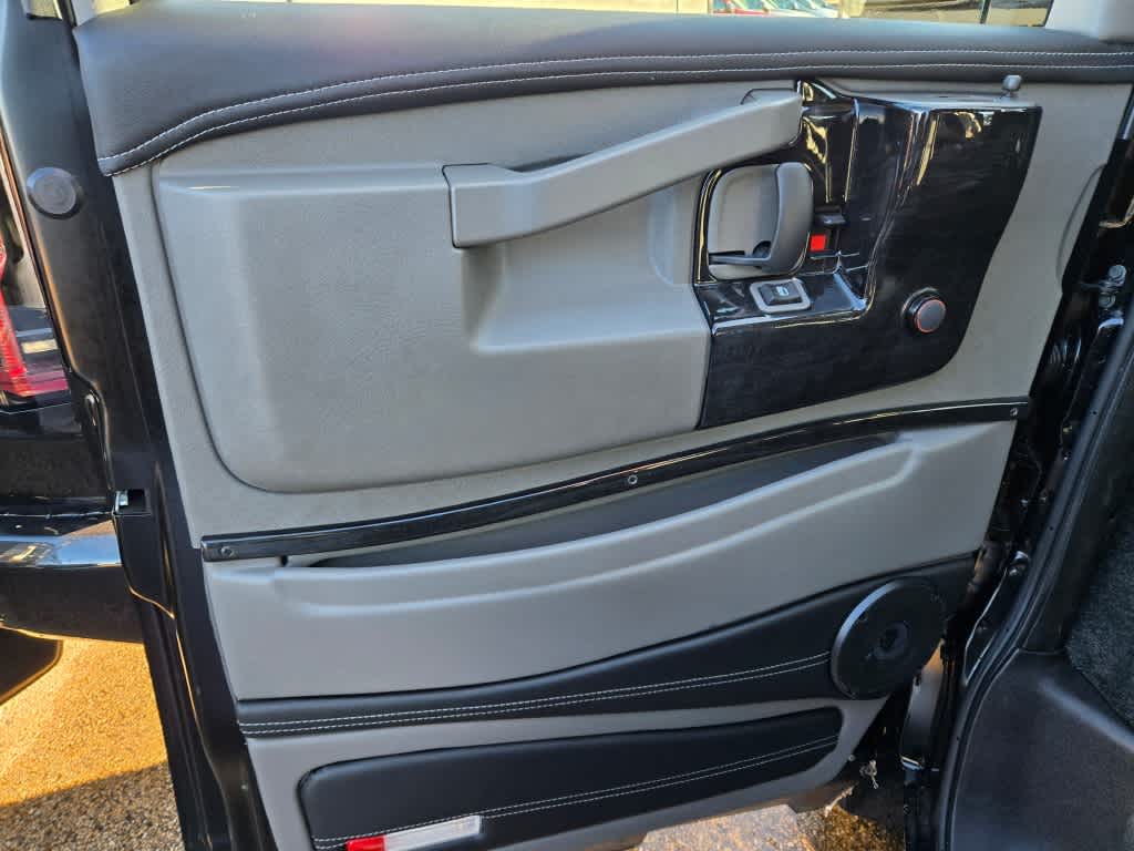 2025 GMC Savana Cargo 2500 Work Van