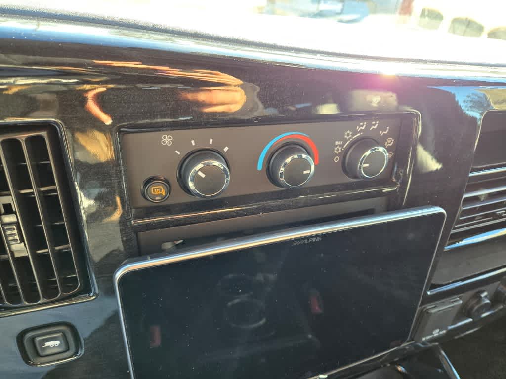 2025 GMC Savana Cargo 2500 Work Van