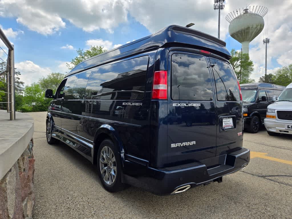 2025 GMC Savana Cargo 2500 Work Van