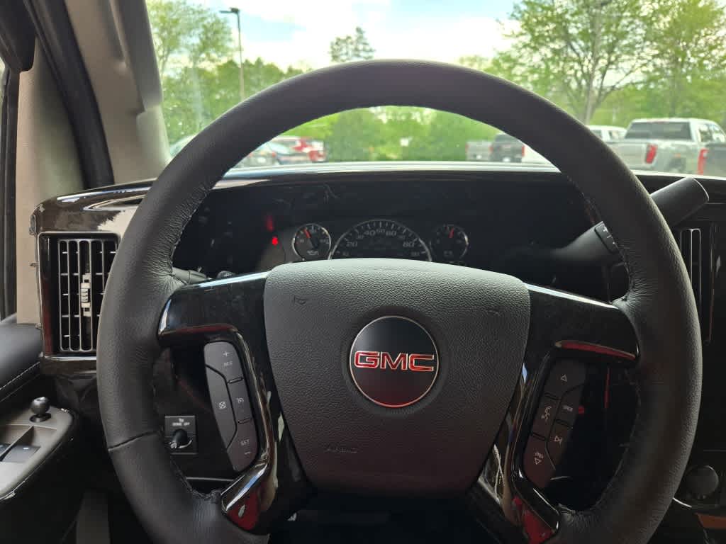 2025 GMC Savana Cargo 2500 Work Van