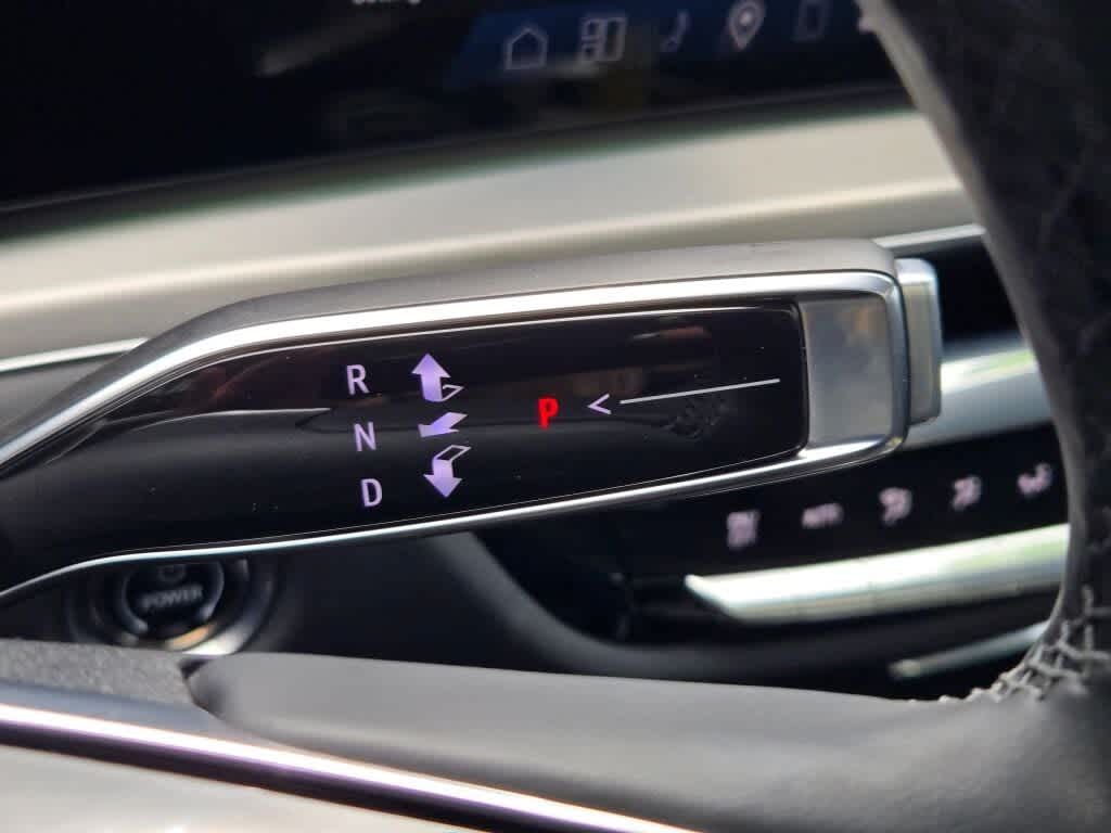 2024 Cadillac LYRIQ Sport 1