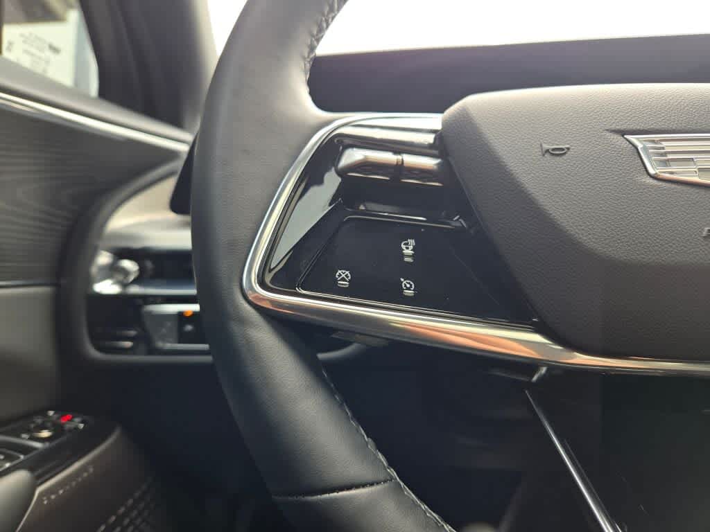 2024 Cadillac LYRIQ Sport 1