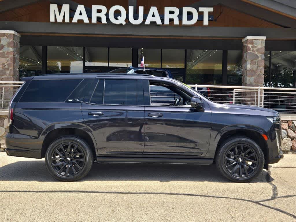 2024 Cadillac Escalade Sport