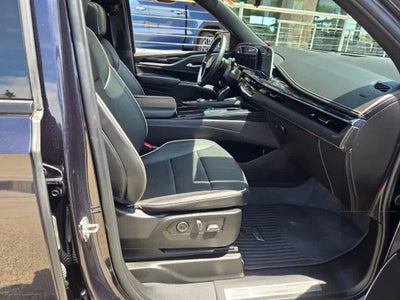 2024 Cadillac Escalade Sport