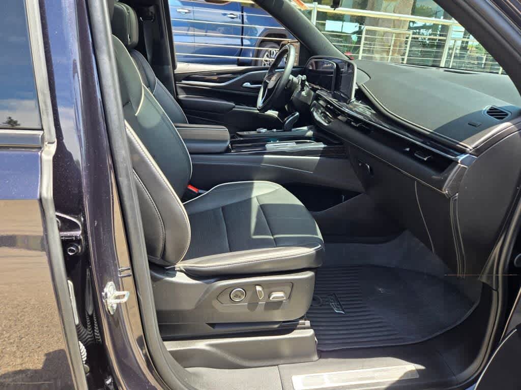 2024 Cadillac Escalade Sport