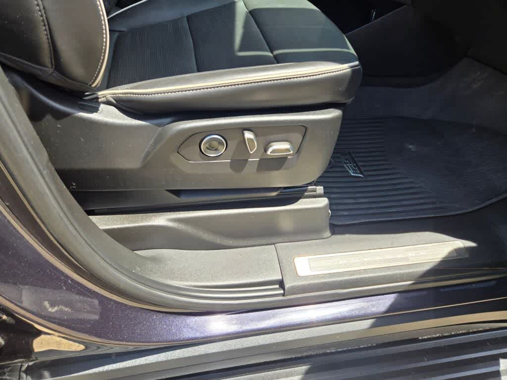 2024 Cadillac Escalade Sport