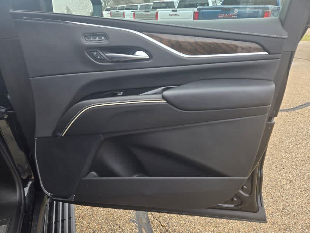 2024 Cadillac Escalade Sport Platinum