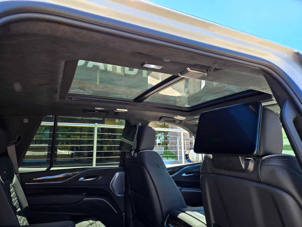 2024 Cadillac Escalade Sport Platinum
