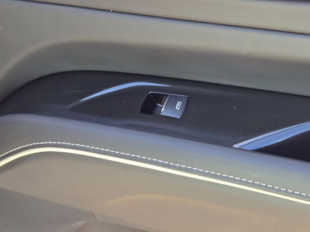 2024 Cadillac Escalade ESV Sport Platinum