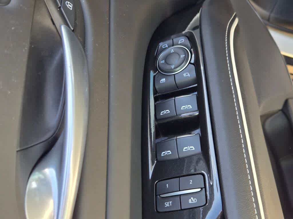 2024 Cadillac Escalade ESV Sport Platinum