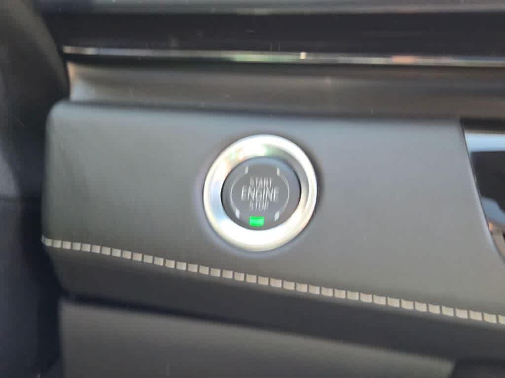 2024 Cadillac Escalade ESV Sport Platinum