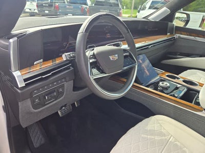 2025 Cadillac Escalade Sport Platinum