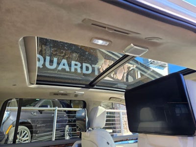 2025 Cadillac Escalade ESV Premium Luxury Platinum