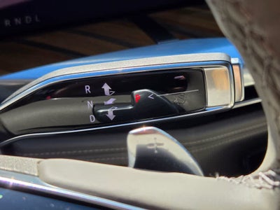 2025 Cadillac Escalade ESV Premium Luxury Platinum