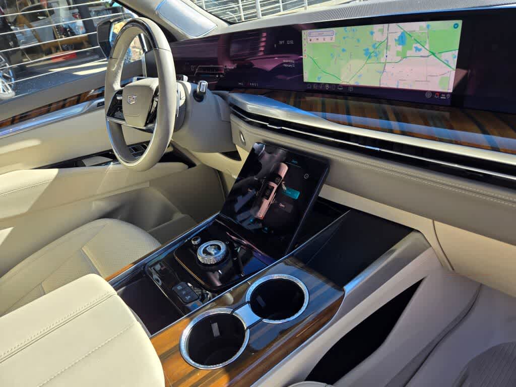 2025 Cadillac Escalade ESV Premium Luxury Platinum