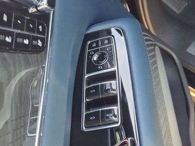 2025 Cadillac ESCALADE IQ Luxury 2