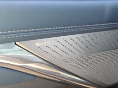 2025 Cadillac ESCALADE IQ Luxury 2